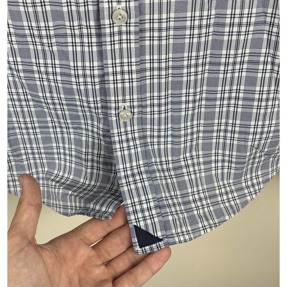 Men’s Untuck It Button Down Shirt / Plaid / Long Sleeve / Size Medium - Picture 3 of 5